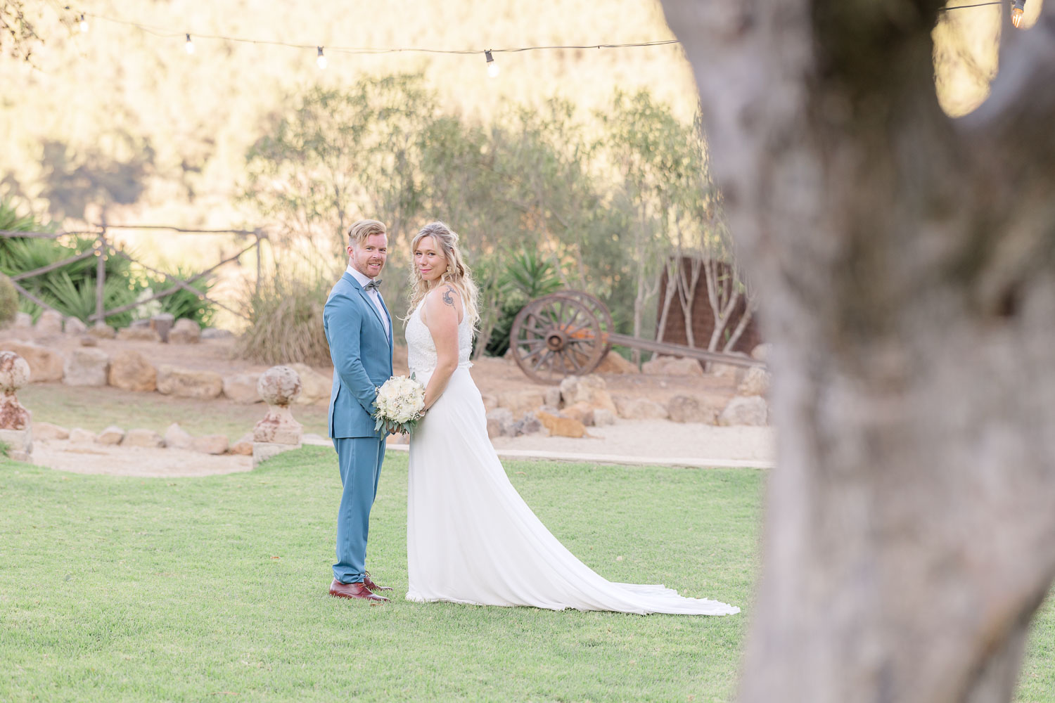 wide angle bridal portrait son burguet