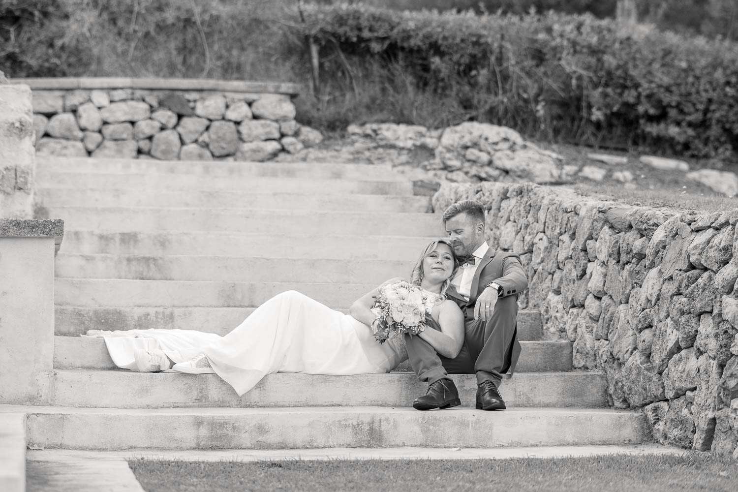 black and white bridal portrait