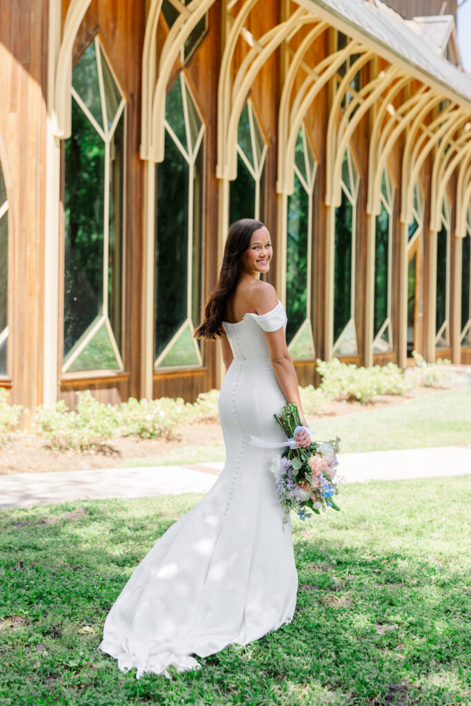 beautiful bridal portrait in front of the Baughman Center in Gainesville Florida.