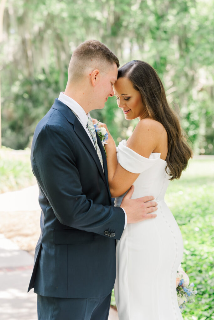 bride and groom portrait gainesville Florida