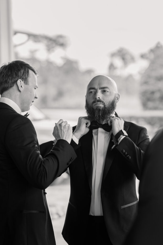 groomsmen getting ready